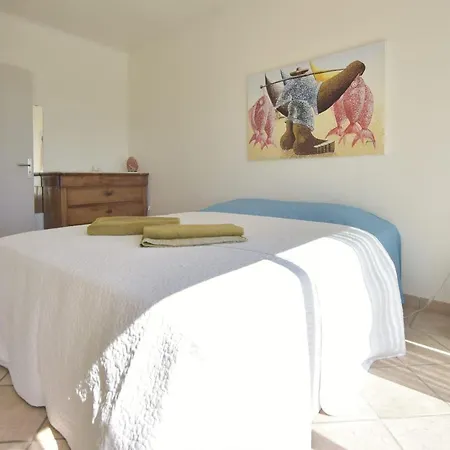 Family House With Swimming Pool & Sea View Вилла Антиб