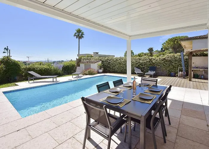 别墅 Family House With Swimming Pool & Sea View