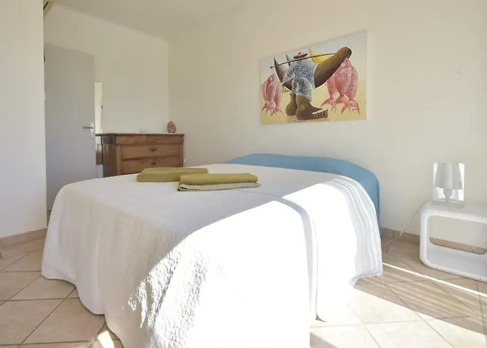 Family House With Swimming Pool & Sea View Villa Antibes